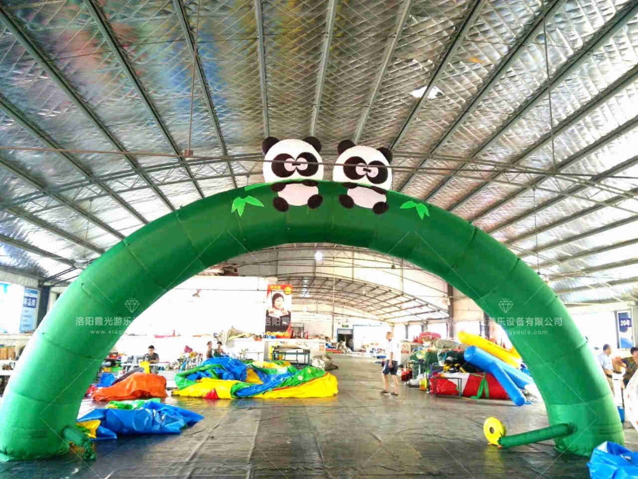沧州熊猫喷绘拱门